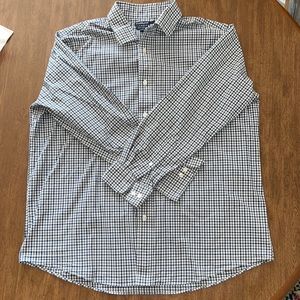 18 (34/35) Croft & Barrow True Comfort Slim Fit Button Down.